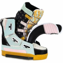 Slingshot Copycat Women's Wakeboard Boots - 2023 -Cheap Ronix Ride Store Slingshot 2023 Copycat Womens Wakeboard Boot Liner Opened 54525.1661177448